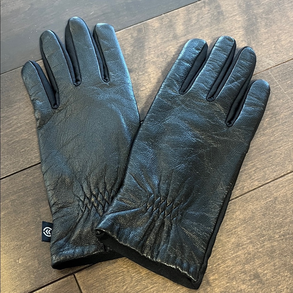 Isotoner Black Leather Gloves L/XL